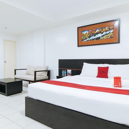 Reddoorz Plus At Evangelista Street Makati Makati City Екстериор снимка