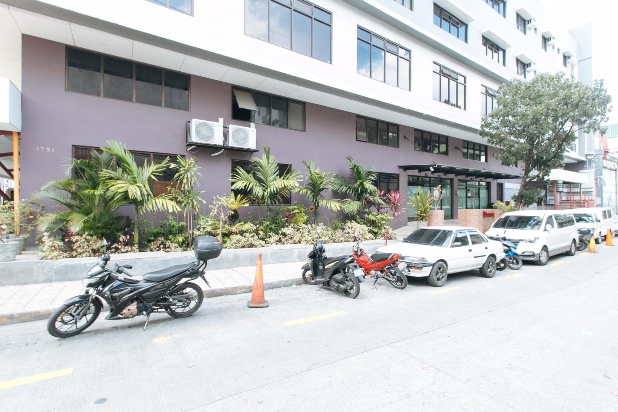 Reddoorz Plus At Evangelista Street Makati Makati City Екстериор снимка